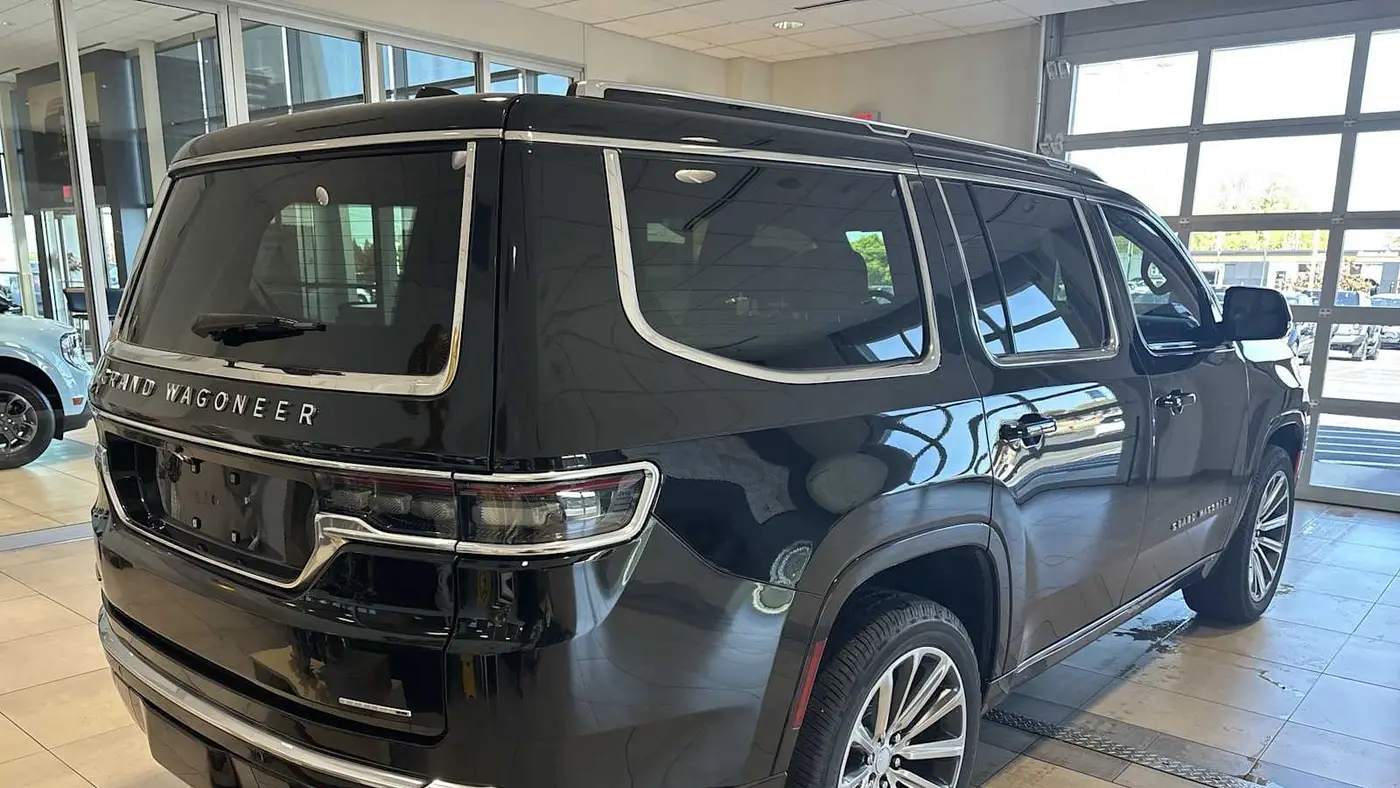 2022 Jeep Grand Wagoneer Series I