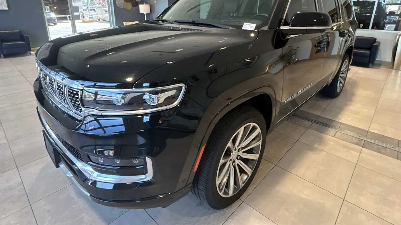 2022 Jeep Grand Wagoneer Series I