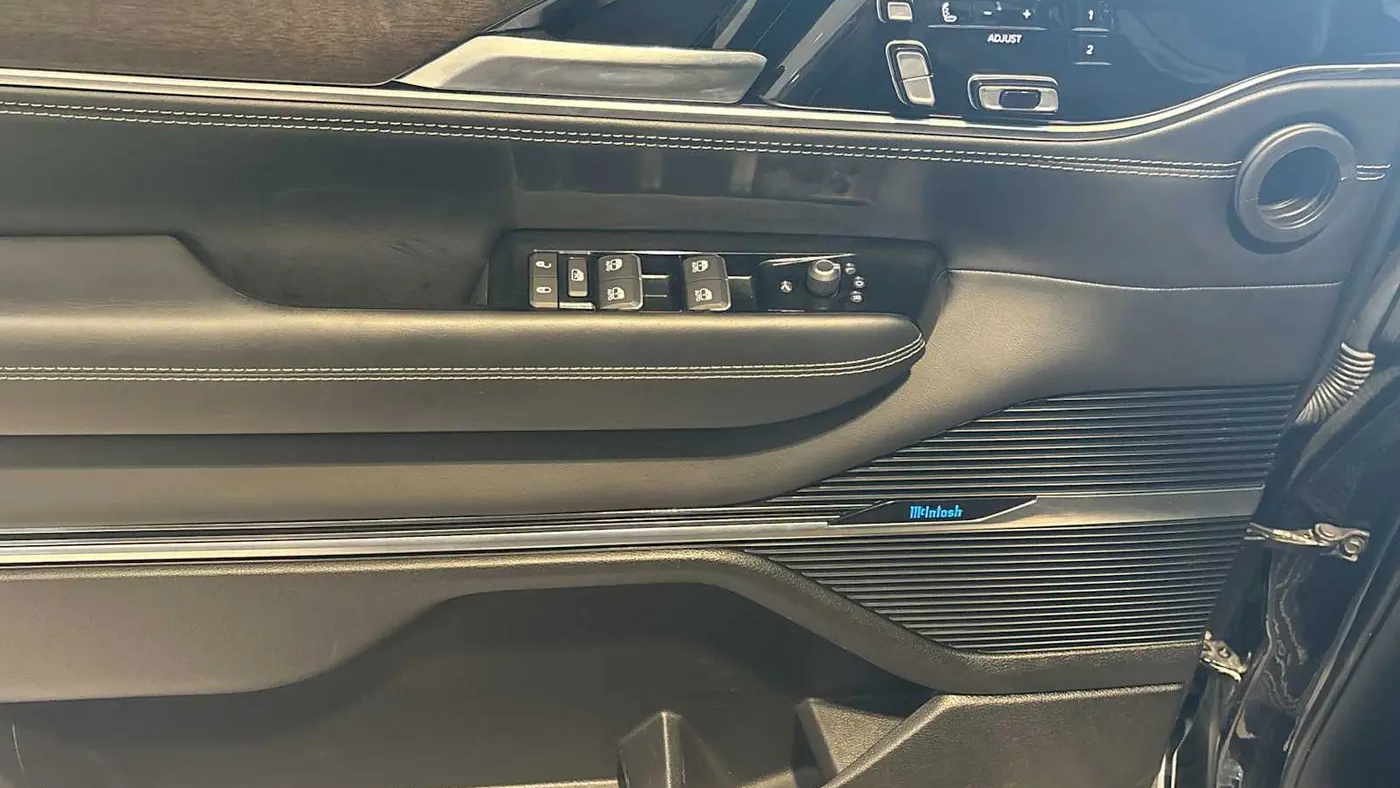 2022 Jeep Grand Wagoneer Series I