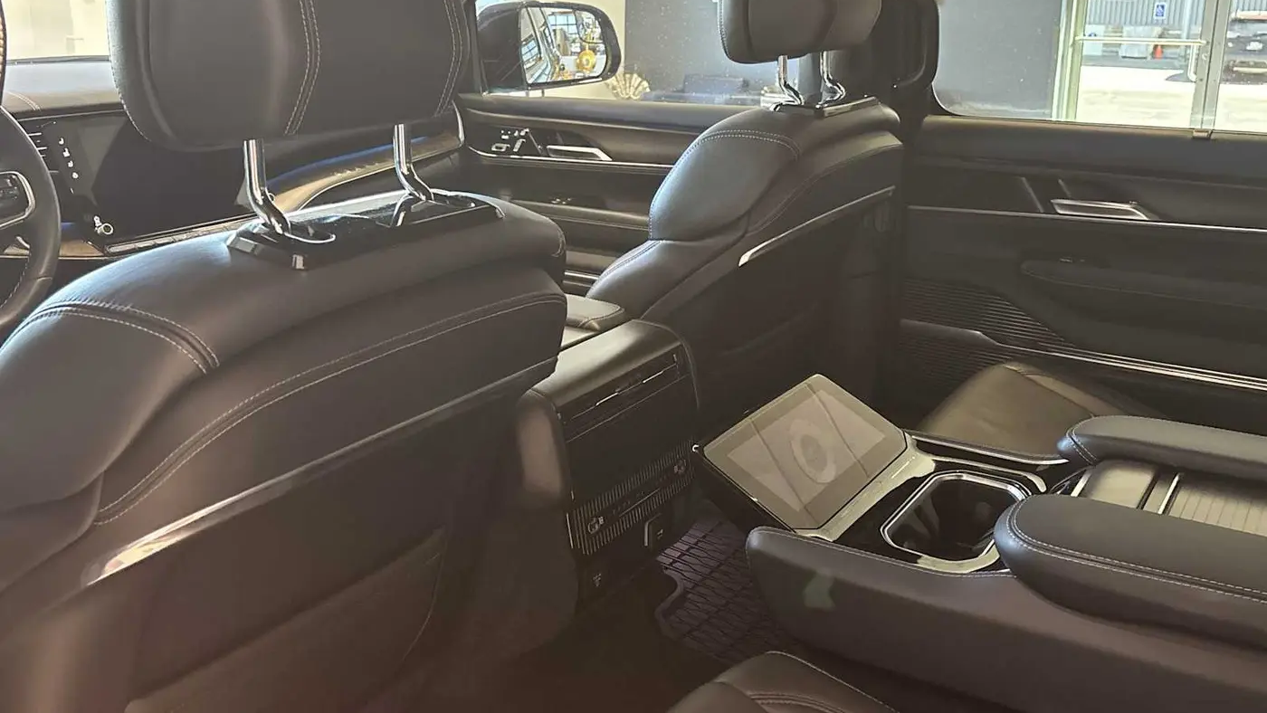 2022 Jeep Grand Wagoneer Series I