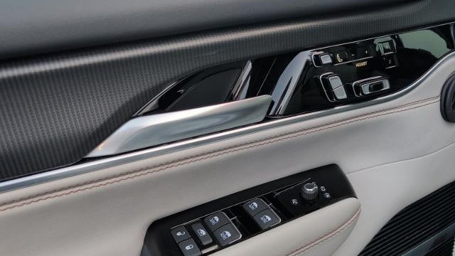 2026 Jeep Grand Wagoneer Summit Obsidian
