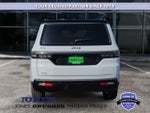 2026 Grand Wagoneer Thumbnail 4