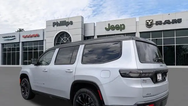 2026 Jeep Grand Wagoneer Summit Reserve