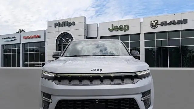 2026 Jeep Grand Wagoneer Summit Reserve