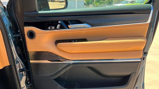 2026 Jeep Grand Wagoneer Summit Reserve