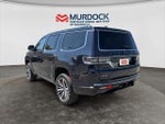 2025 Grand Wagoneer Thumbnail 3
