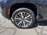 2025 Grand Wagoneer Thumbnail 9