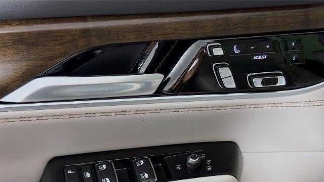 2022 Jeep Grand Wagoneer Series I