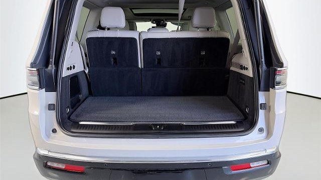 2022 Jeep Grand Wagoneer Series I