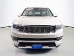 2022 Grand Wagoneer Thumbnail 2