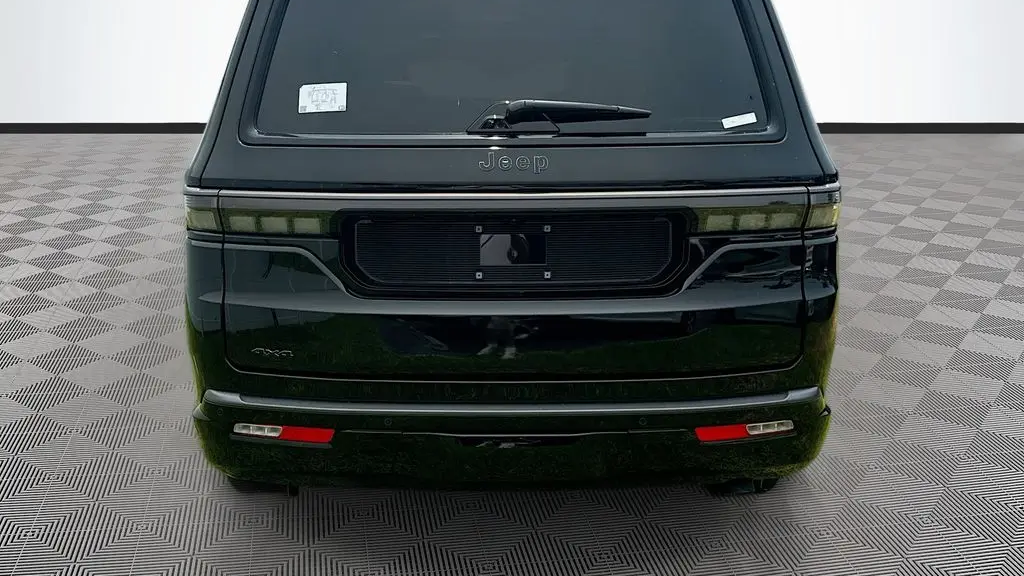 2026 Jeep Grand Wagoneer Summit Reserve