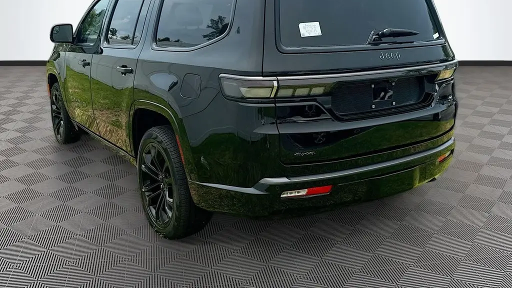 2026 Jeep Grand Wagoneer Summit Reserve
