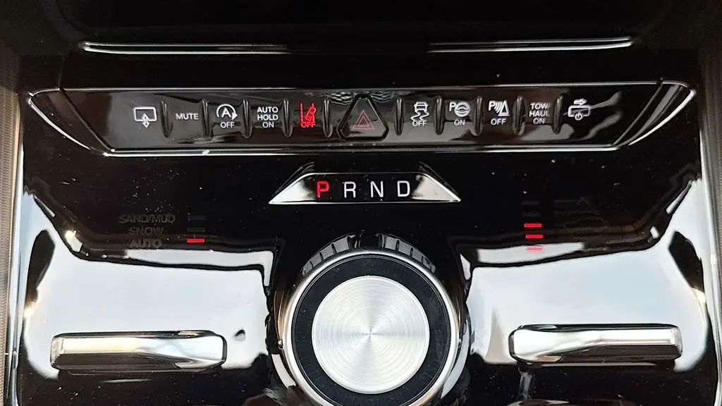 2026 Jeep Grand Wagoneer Summit Reserve