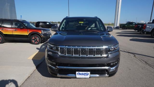 2022 Jeep Grand Wagoneer Series II