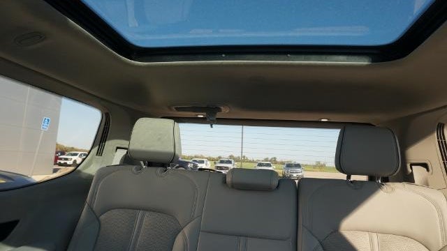2022 Jeep Grand Wagoneer Series II