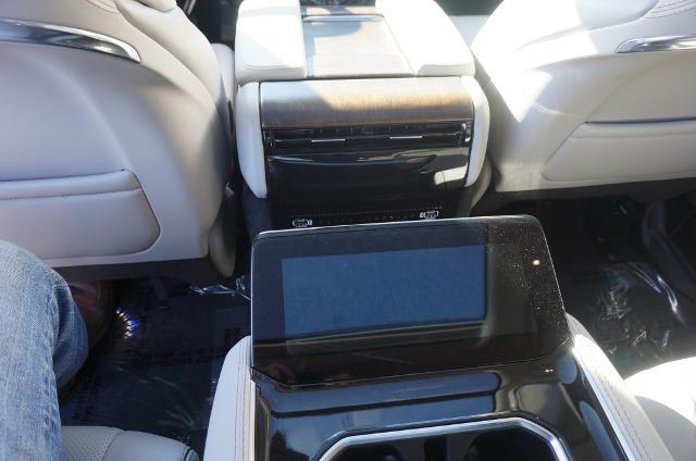 2022 Jeep Grand Wagoneer - $54,999
