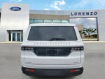 2022 Grand Wagoneer Thumbnail 5