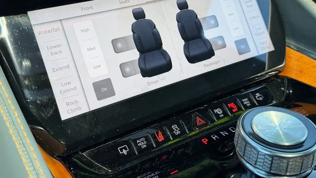 2022 Jeep Grand Wagoneer Series II