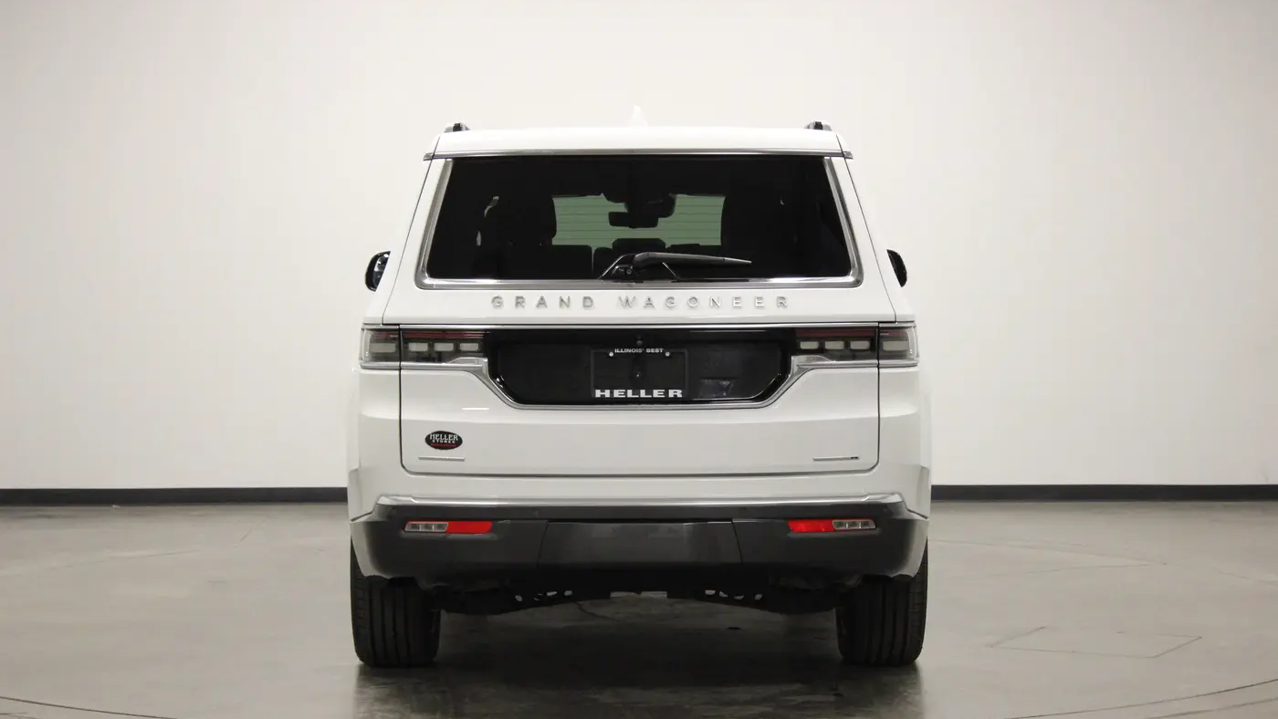2022 Jeep Grand Wagoneer Series II