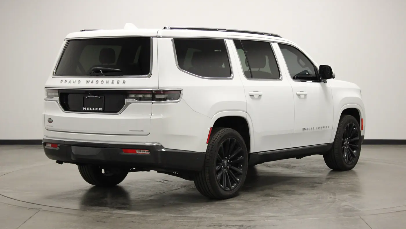 2022 Jeep Grand Wagoneer Series II