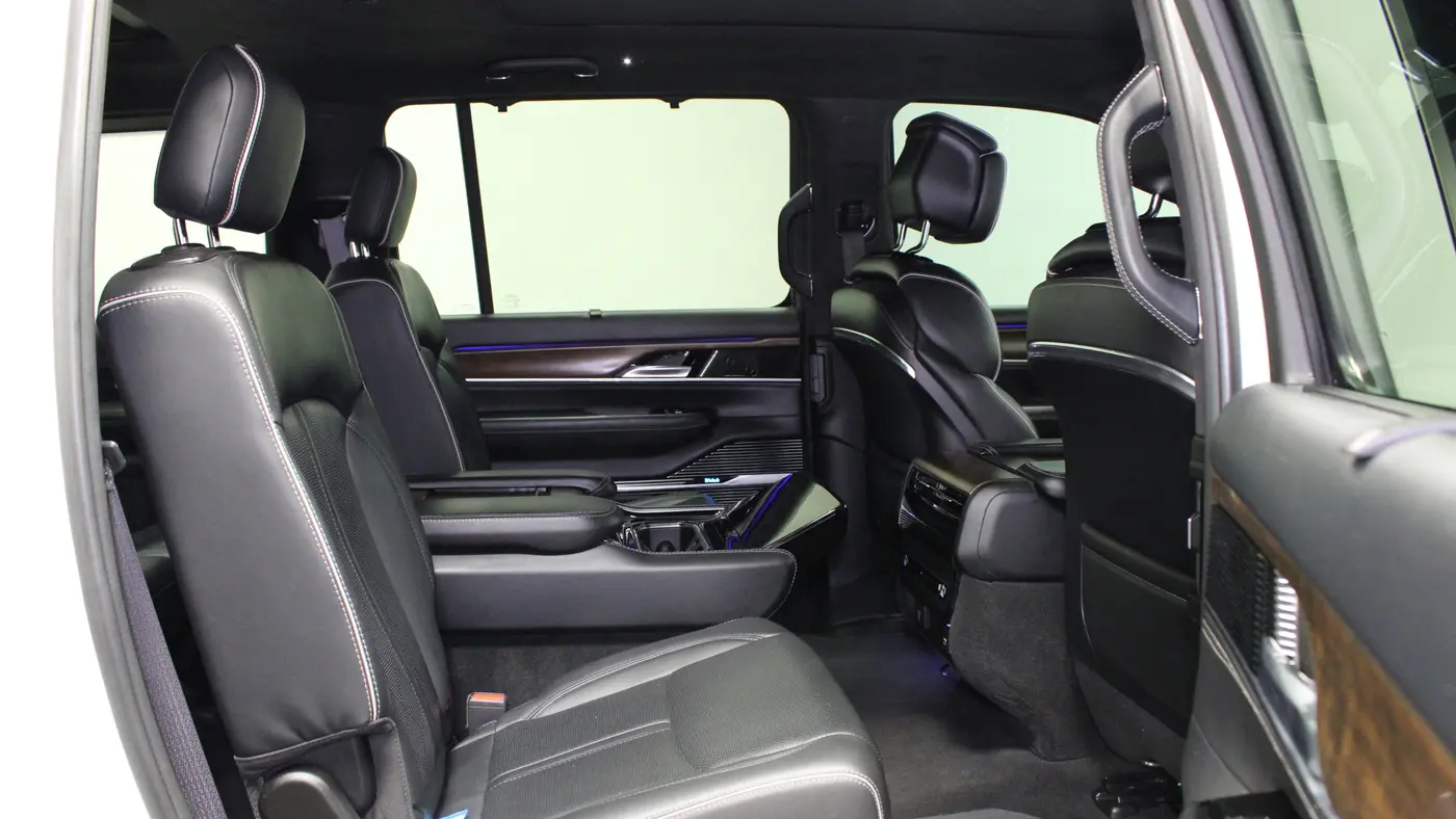 2022 Jeep Grand Wagoneer Series II