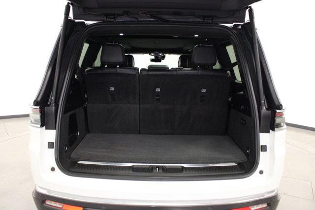 2022 Jeep Grand Wagoneer - $43,462