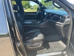 2022 Grand Wagoneer Thumbnail 24