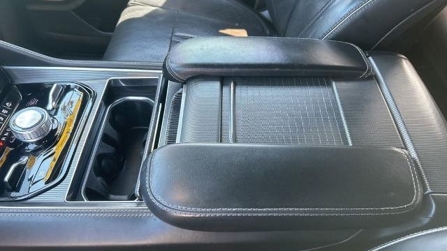 2022 Jeep Grand Wagoneer Series II