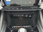 2022 Grand Wagoneer Thumbnail 16