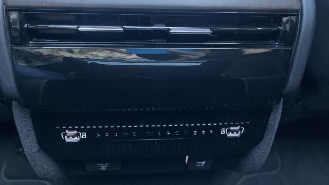 2022 Jeep Grand Wagoneer Series II