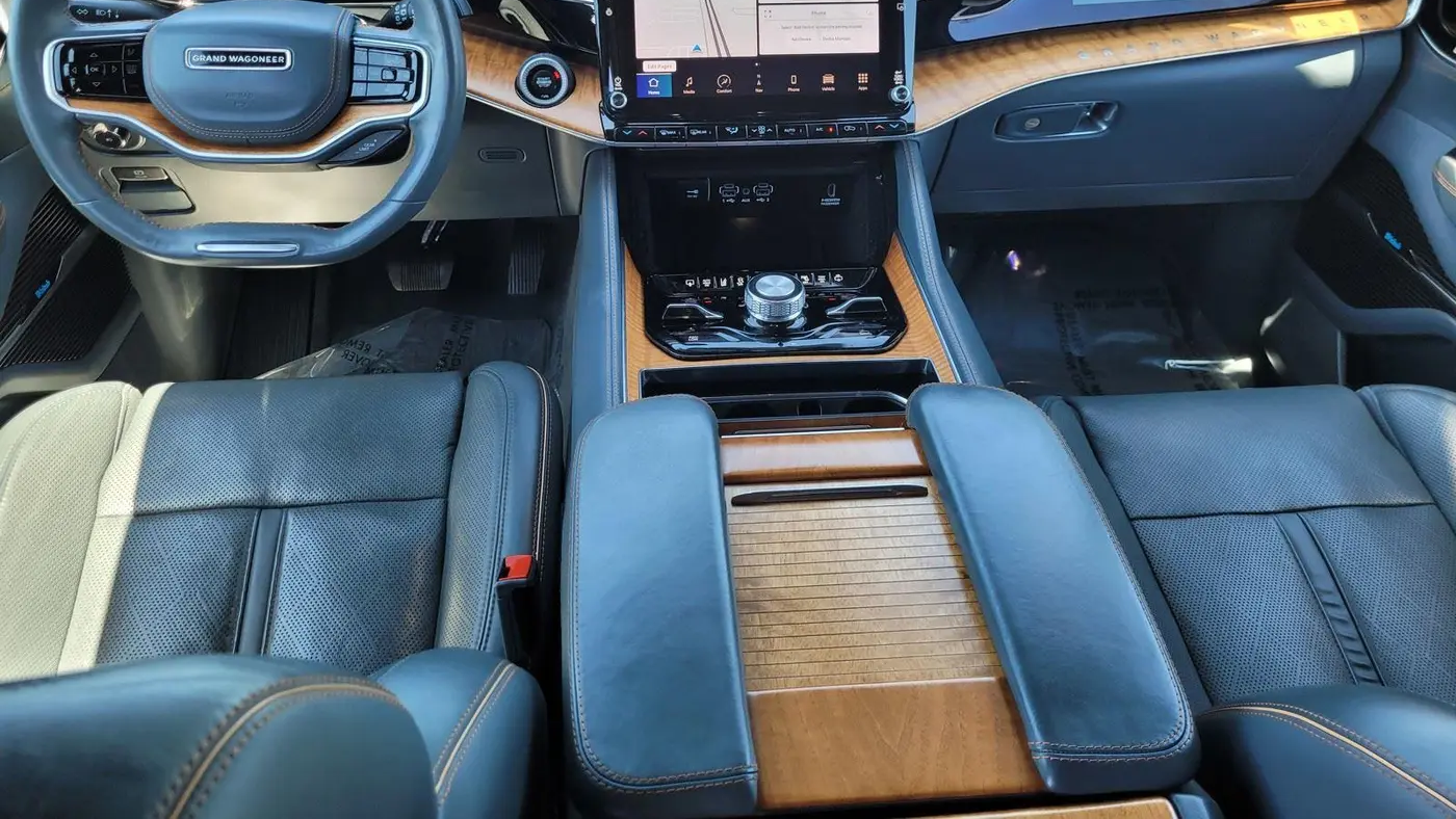 2022 Jeep Grand Wagoneer Obsidian
