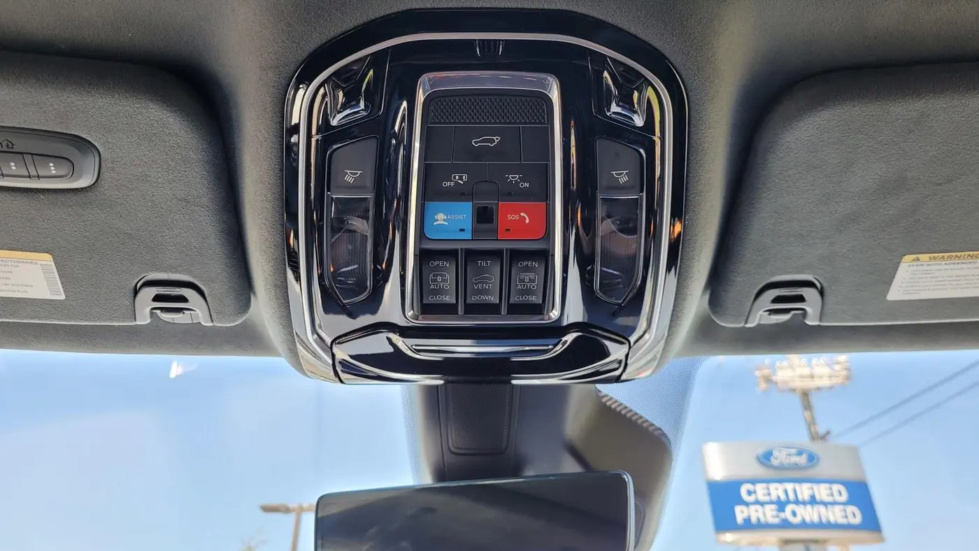 2022 Jeep Grand Wagoneer Obsidian