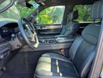 2022 Grand Wagoneer Thumbnail 16