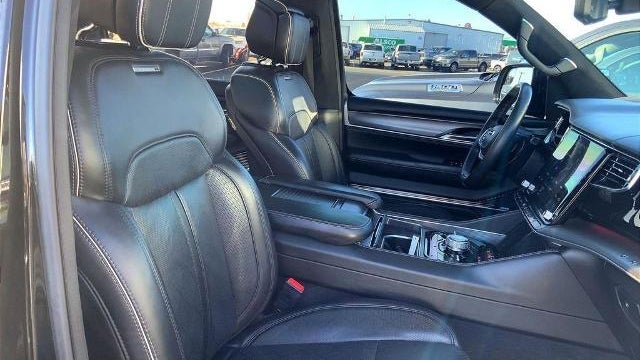2022 Jeep Grand Wagoneer Series II