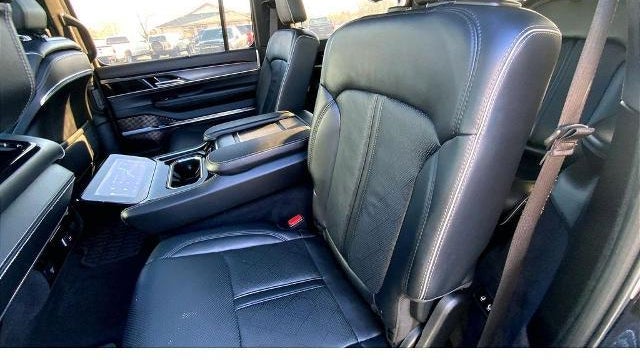 2022 Jeep Grand Wagoneer Series II