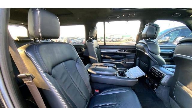 2022 Jeep Grand Wagoneer Series II