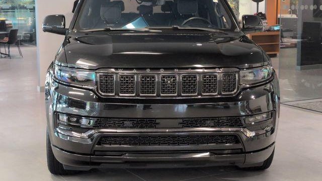 2022 Jeep Grand Wagoneer Series II