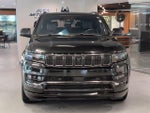 2022 Grand Wagoneer Thumbnail 2