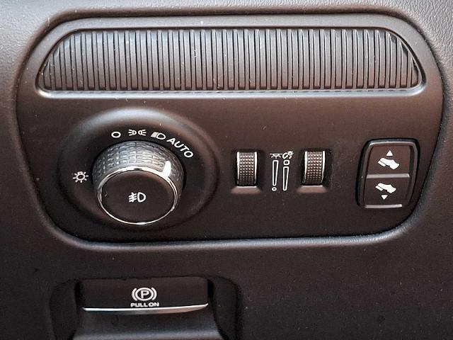 2022 Jeep Grand Wagoneer - $55,888