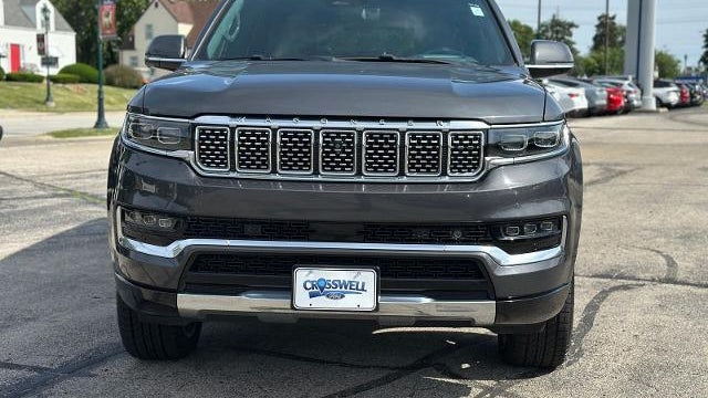 2022 Jeep Grand Wagoneer Series II