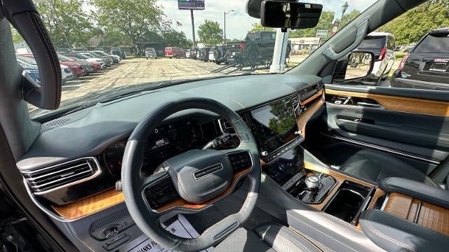 2022 Jeep Grand Wagoneer Series II
