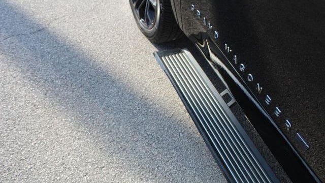 2022 Jeep Grand Wagoneer Series II