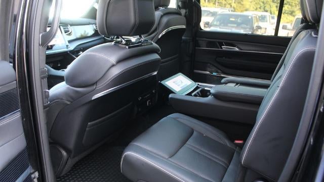 2022 Jeep Grand Wagoneer Series II