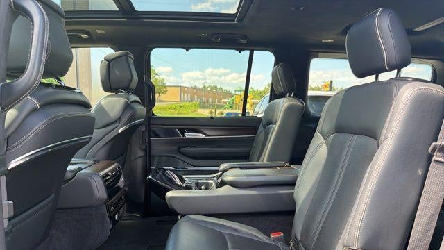 2023 Jeep Grand Wagoneer Obsidian