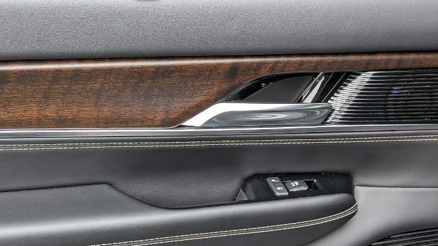 2022 Jeep Grand Wagoneer Series II