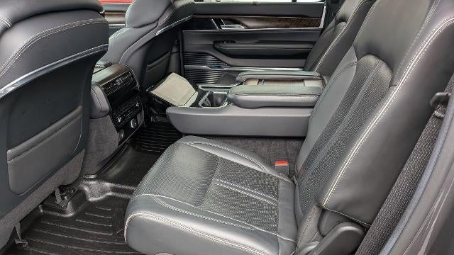 2022 Jeep Grand Wagoneer Series II