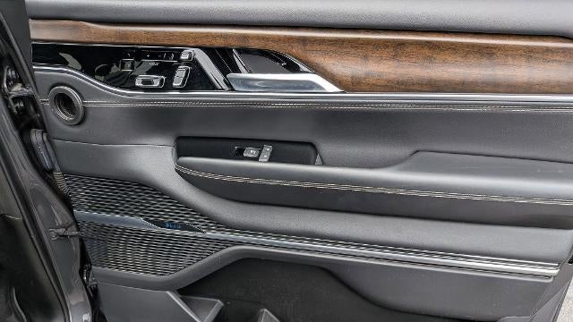 2022 Jeep Grand Wagoneer Series II