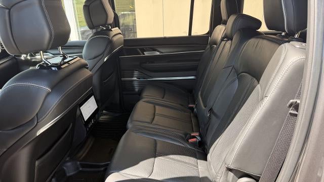 2024 Jeep Grand Wagoneer Obsidian