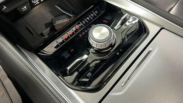 2023 Jeep Grand Wagoneer Series II