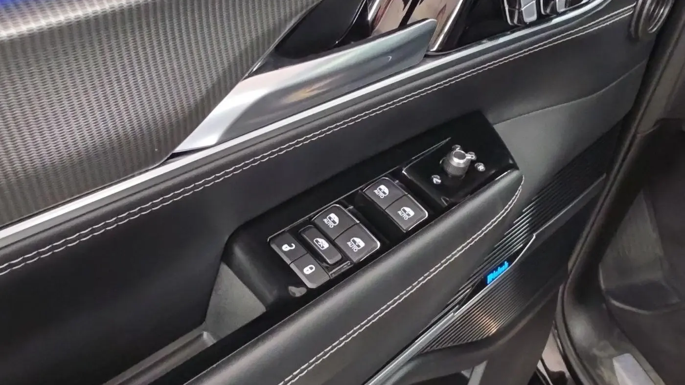 2023 Jeep Grand Wagoneer Obsidian